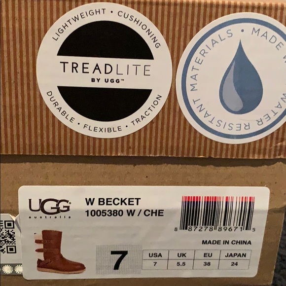 Uggs - Picture 4 of 4